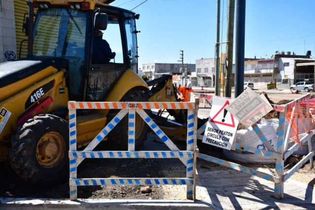 El-Municipio-junto-a-AySA-avanza-en-la-provision-de-agua-potable-al-Barrio-San-Francisco2-e1790289555623